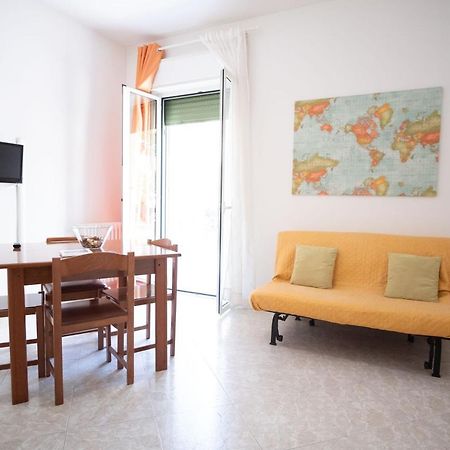 Cozy Apartments De Gasperi Μπάρι Εξωτερικό φωτογραφία