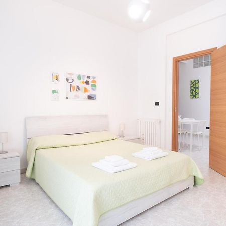 Cozy Apartments De Gasperi Μπάρι Εξωτερικό φωτογραφία