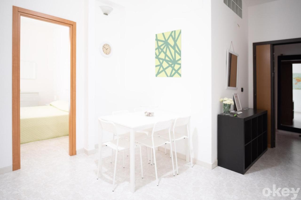 Cozy Apartments De Gasperi Μπάρι Εξωτερικό φωτογραφία