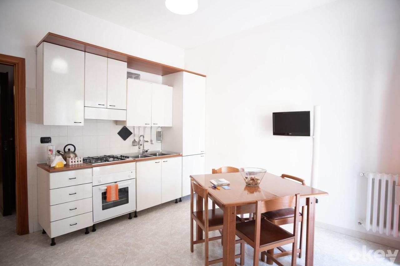 Cozy Apartments De Gasperi Μπάρι Εξωτερικό φωτογραφία
